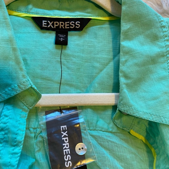 Express Button Down - Picture 7 of 8